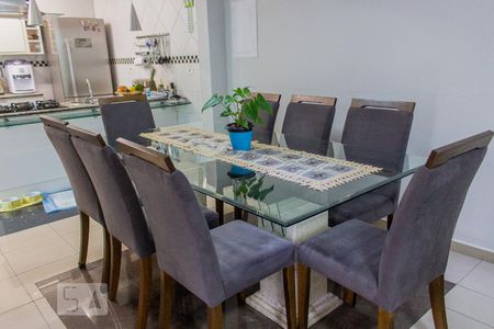 Mesa e cadeiras de casa para alugar com 4 quartos, 180m² em Vila Leopoldina, Santo André