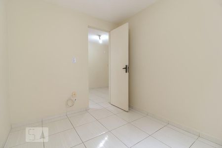Quarto 1 de apartamento para alugar com 2 quartos, 50m² em Cidade Líder, São Paulo