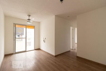 Sala de apartamento para alugar com 3 quartos, 60m² em Campo Grande, Rio de Janeiro