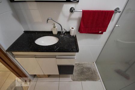 Casa à venda com 250m², 2 quartos e 3 vagas Casa à venda com 250m², 2 quartos e 3 vagasBanheiro