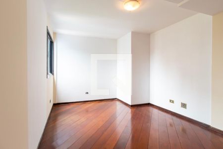 Quarto 1 de apartamento para alugar com 3 quartos, 120m² em Água Verde, Curitiba