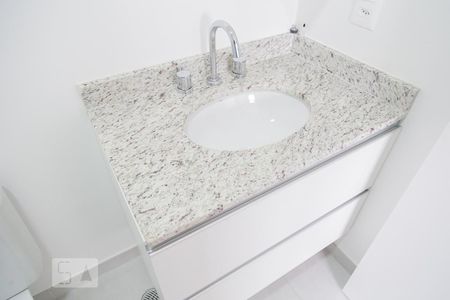 Apartamento para alugar com 52m², 2 quartos e 1 vaga Apartamento para alugar com 52m², 2 quartos e 1 vagaBanheiro do Quarto 2