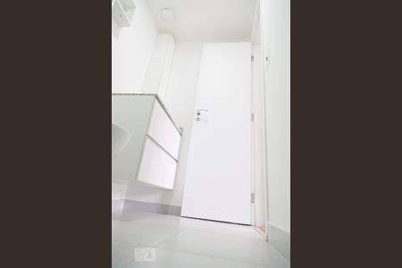 Apartamento para alugar com 52m², 2 quartos e 1 vaga Apartamento para alugar com 52m², 2 quartos e 1 vagaBanheiro do Quarto 2