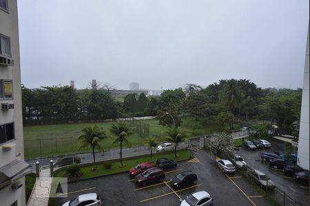 Vista do Quarto de apartamento para alugar com 1 quarto, 38m² em Jacarepaguá, Rio de Janeiro