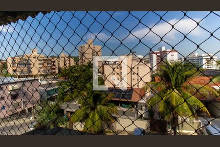 Vista Sala de casa de condomínio à venda com 4 quartos, 420m² em Santa Rosa, Niterói