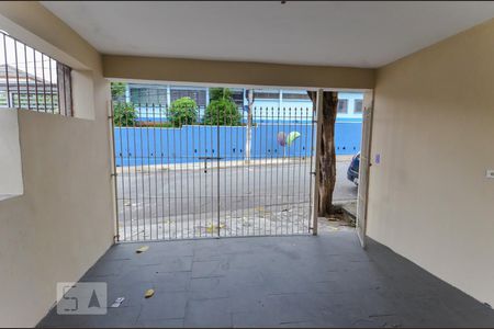 Vista da Sala de casa para alugar com 1 quarto, 100m² em Jardim Aliança, Guarulhos