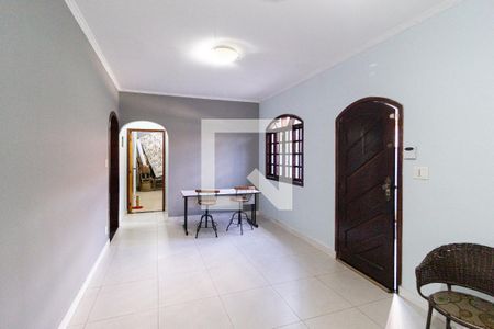 Sala de casa à venda com 3 quartos, 220m² em Piratininga, Osasco