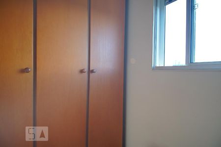 Quarto 1 de apartamento à venda com 3 quartos, 60m² em Sarandi, Porto Alegre