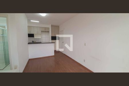 Sala de apartamento para alugar com 3 quartos, 65m² em Umuarama, Osasco