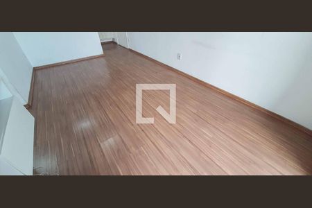 Sala de apartamento para alugar com 3 quartos, 65m² em Umuarama, Osasco