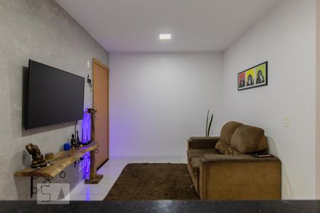 Sala de apartamento para alugar com 2 quartos, 40m² em Rondônia, Novo Hamburgo