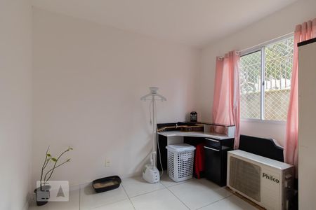 Quarto 2 de apartamento para alugar com 2 quartos, 40m² em Rondônia, Novo Hamburgo