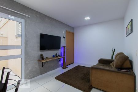 Sala de apartamento para alugar com 2 quartos, 40m² em Rondônia, Novo Hamburgo