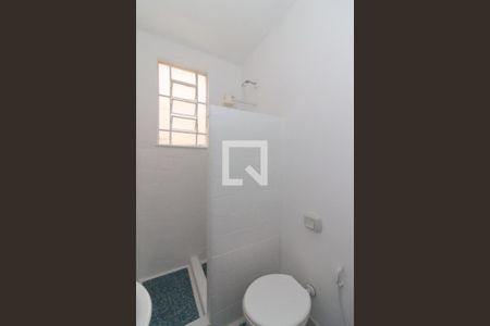 Banheiro de apartamento para alugar com 1 quarto, 40m² em Vila da Penha, Rio de Janeiro