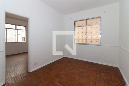 Sala de apartamento para alugar com 1 quarto, 40m² em Vila da Penha, Rio de Janeiro