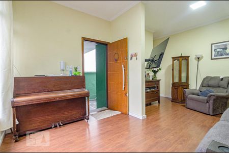Sala de casa à venda com 3 quartos, 150m² em Vila Madalena, São Paulo