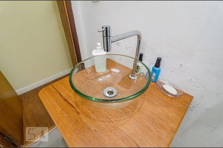 Lavabo de casa à venda com 3 quartos, 150m² em Vila Madalena, São Paulo