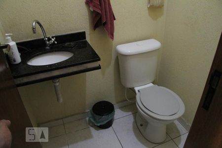 Lavabo de casa à venda com 3 quartos, 88m² em Vila Ivg, São Paulo