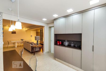 Varanda e Cozinha Integrada de apartamento para alugar com 2 quartos, 96m² em Vila Andrade, São Paulo