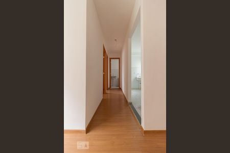 Corredor de apartamento para alugar com 2 quartos, 46m² em Campo Grande, Rio de Janeiro
