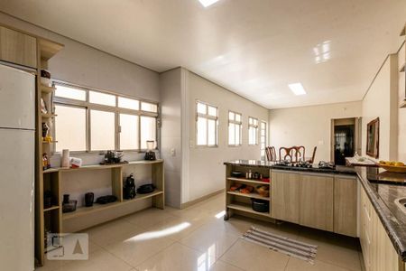 Casa à venda com 150m², 3 quartos e 1 vaga Casa à venda com 150m², 3 quartos e 1 vagaCozinha