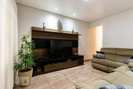 Sala de casa à venda com 3 quartos, 150m² em Vila Guilhermina, São Paulo