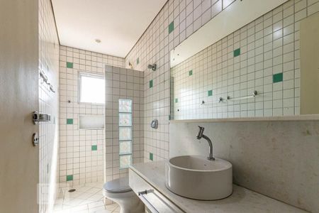 Casa à venda com 150m², 3 quartos e 1 vaga Casa à venda com 150m², 3 quartos e 1 vagaBanheiro