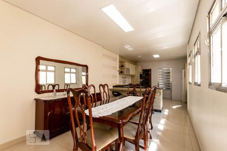 Casa à venda com 150m², 3 quartos e 1 vaga Casa à venda com 150m², 3 quartos e 1 vagaCopa