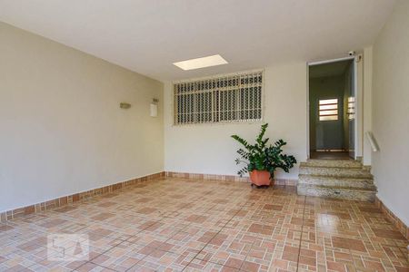 Casa à venda com 150m², 3 quartos e 1 vaga Casa à venda com 150m², 3 quartos e 1 vagaGaragem