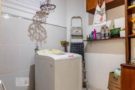 Casa à venda com 150m², 3 quartos e 1 vaga Casa à venda com 150m², 3 quartos e 1 vagaÁrea de serviço