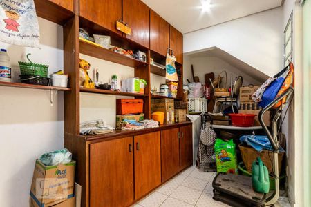 Casa à venda com 150m², 3 quartos e 1 vaga Casa à venda com 150m², 3 quartos e 1 vagaÁrea de serviço