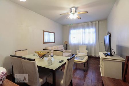 Sala de casa à venda com 3 quartos, 231m² em Vila Beatriz, São Paulo