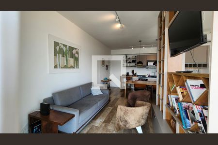 Detalhe Sala de apartamento para alugar com 1 quarto, 54m² em Gonzaga, Santos