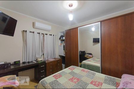 Quarto 2 de casa de condomínio à venda com 2 quartos, 83m² em Vila Paranaguá, São Paulo