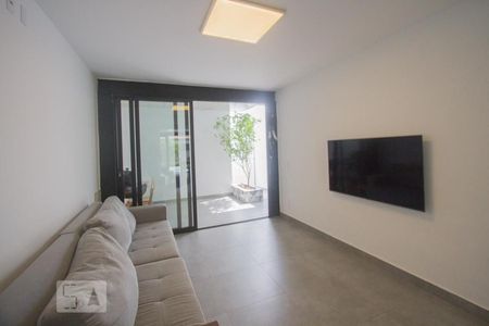 Sala de casa à venda com 3 quartos, 170m² em Vila São Francisco (zona Sul), São Paulo