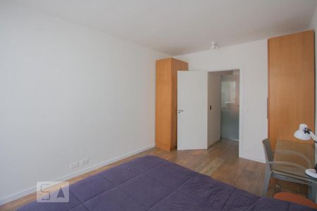 Quarto 1 de casa à venda com 3 quartos, 170m² em Vila São Francisco (zona Sul), São Paulo