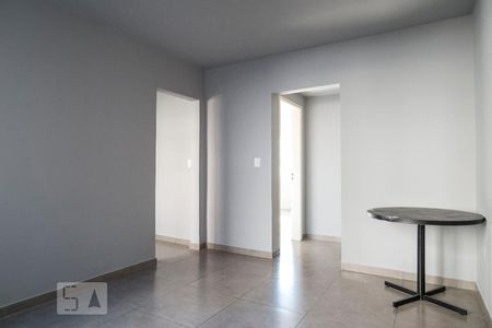 Sala de apartamento para alugar com 1 quarto, 47m² em Farroupilha, Porto Alegre