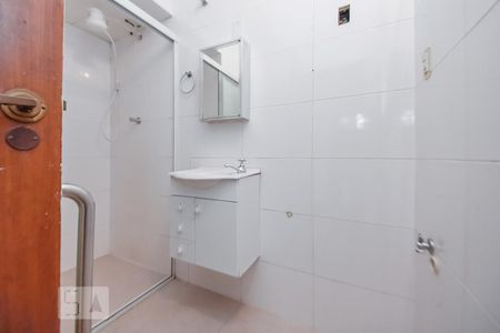 Banheiro de apartamento à venda com 1 quarto, 33m² em Centro, São Paulo