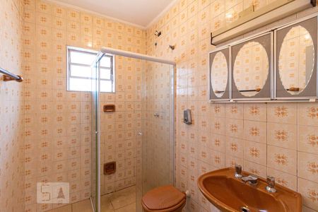 Banheiro de apartamento para alugar com 3 quartos, 105m² em Vila Osasco, Osasco