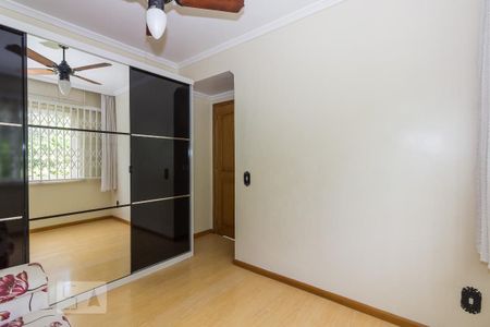 Quarto 1 de apartamento à venda com 2 quartos, 75m² em Boa Vista, Porto Alegre