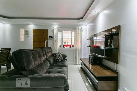 Sala de casa para alugar com 3 quartos, 160m² em Vila Divina Pastora, São Paulo