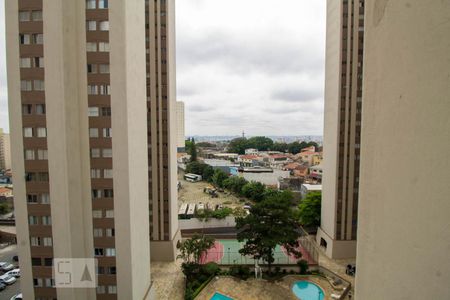 Vista de apartamento à venda com 2 quartos, 50m² em Vila das Mercês, São Paulo
