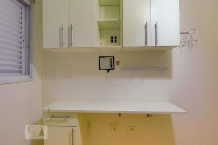 Quarto 2 de apartamento para alugar com 2 quartos, 37m² em Jardim Santo Andre, São Caetano do Sul