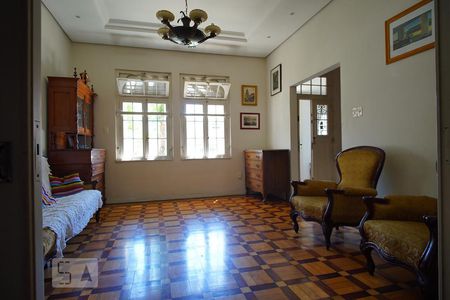 Sala de casa à venda com 3 quartos, 370m² em Floresta, Porto Alegre