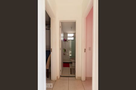 Corredor de apartamento para alugar com 2 quartos, 42m² em Campo Grande, Rio de Janeiro