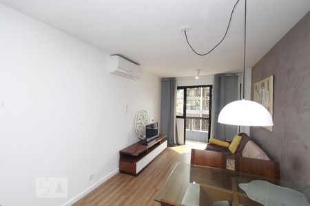 Sala de apartamento à venda com 2 quartos, 70m² em Flamengo, Rio de Janeiro