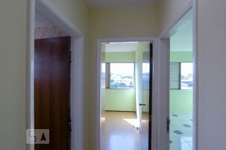 Corredor de apartamento à venda com 2 quartos, 90m² em Vila Moinho Velho, São Paulo