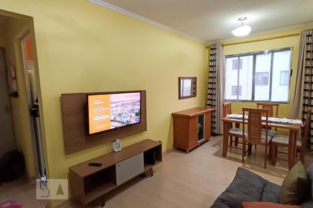 Sala de apartamento à venda com 2 quartos, 45m² em Núcleo Residencial Célia Mota, Barueri