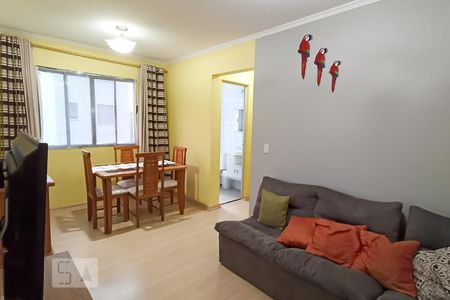 Sala de apartamento à venda com 2 quartos, 45m² em Núcleo Residencial Célia Mota, Barueri