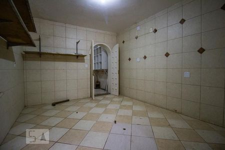 Casa à venda com 435m², 3 quartos e 6 vagas Casa à venda com 435m², 3 quartos e 6 vagasÁrea de Serviço